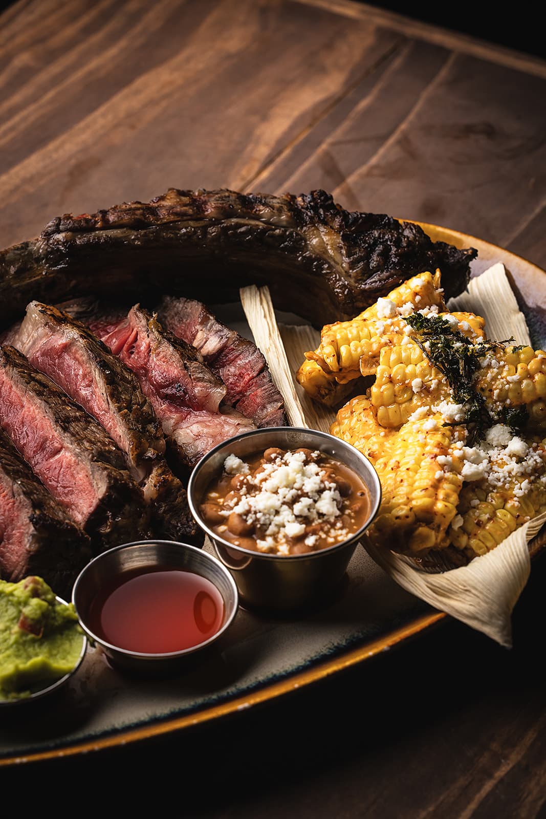 Close view of the sliced MDA tomahawk platter